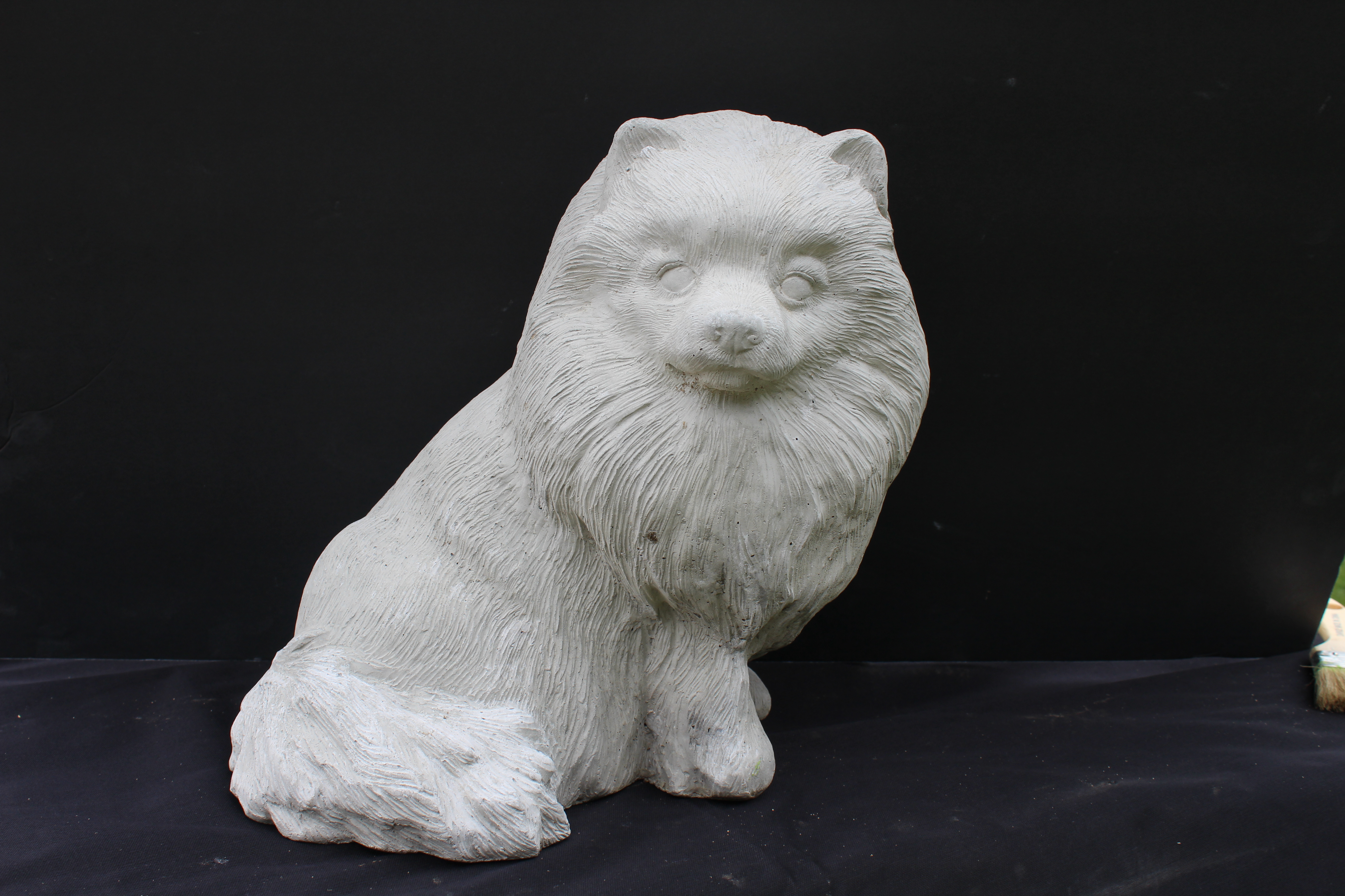 pomeranian memorial statue